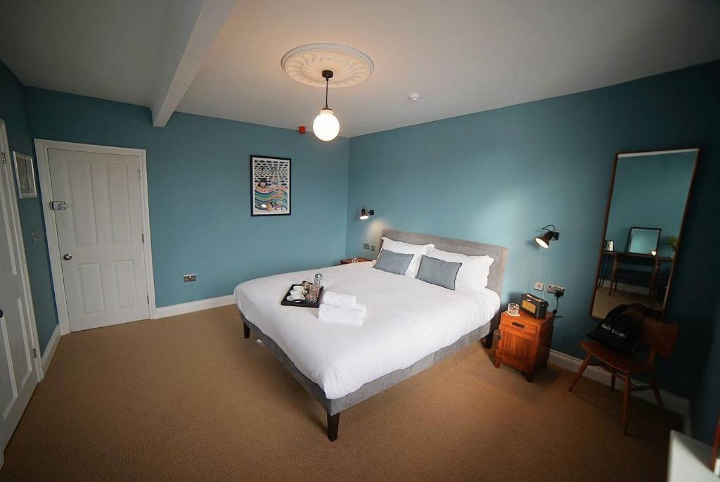 The Alma Taverns Boutique Suites - Room 1 - Hopewell room 1
